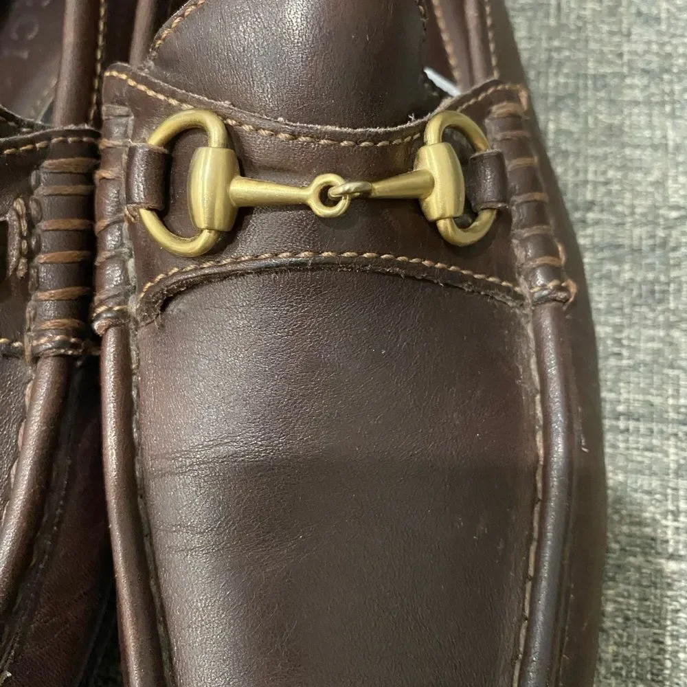 Gucci Dark Brown Leather Loafers with Gold Hardware